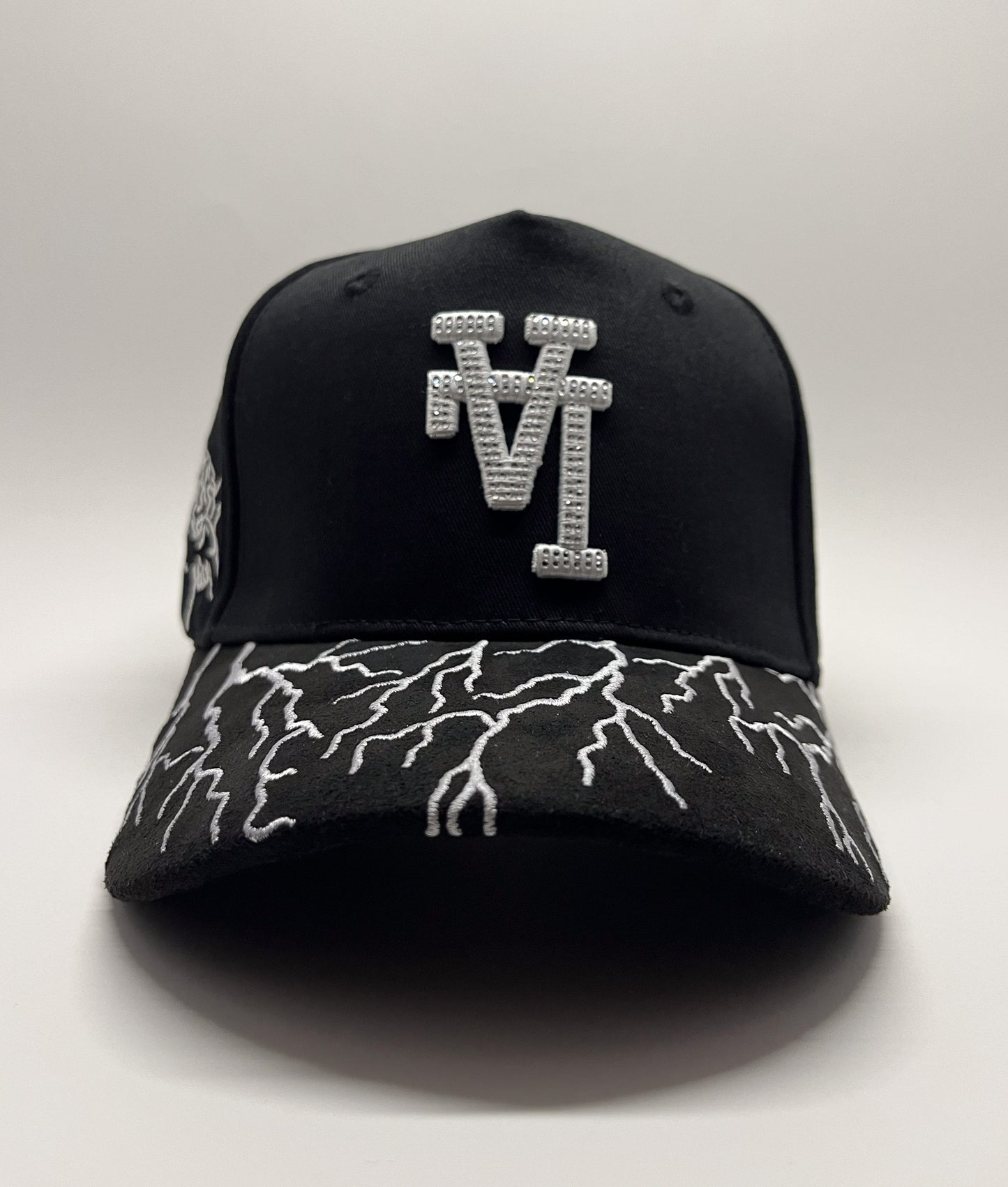 LA DIAMONDS LIGHTNING